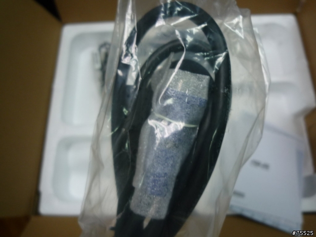 [開箱]ASUS VS228H(23P)