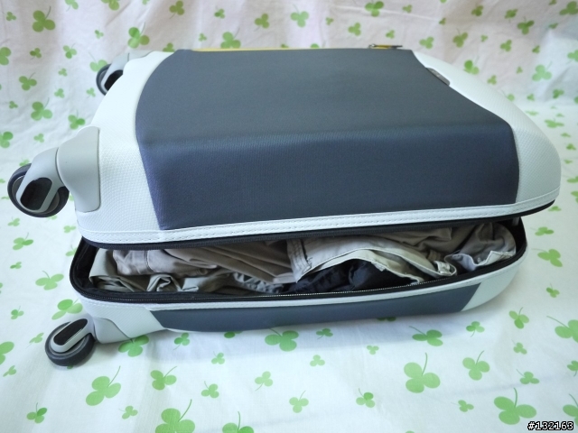 [開箱]新秀麗Samsonite Litesphere 系列～超輕量行李箱