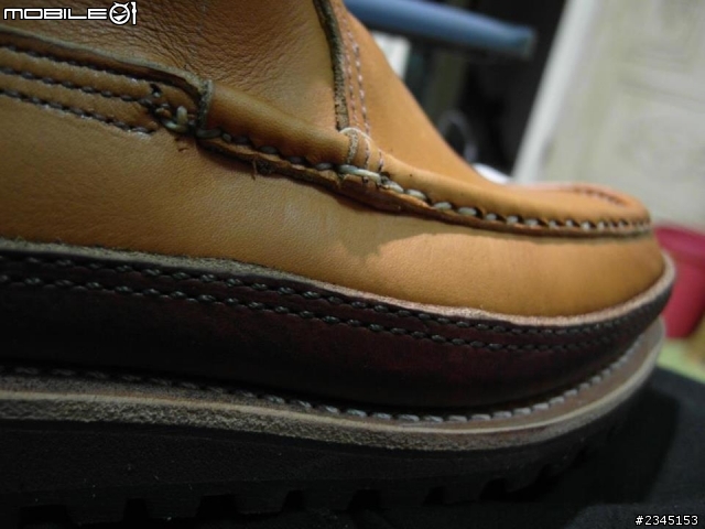 RUSSELL MOCCASIN分享