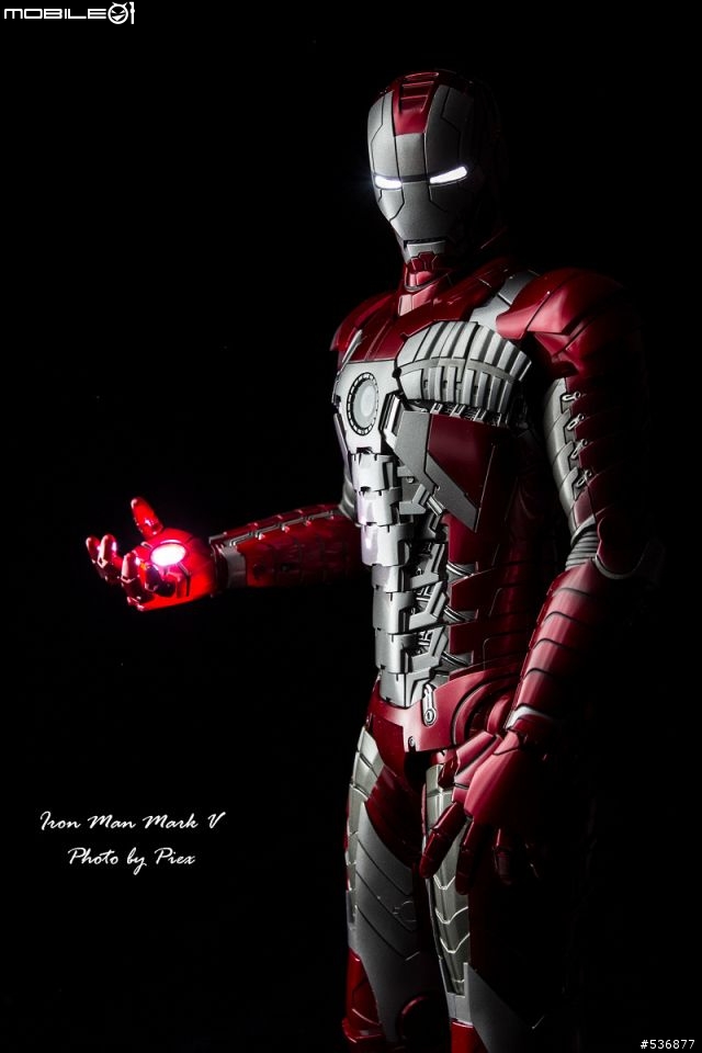 [Hot Toys]Iron Man 2 Mark V