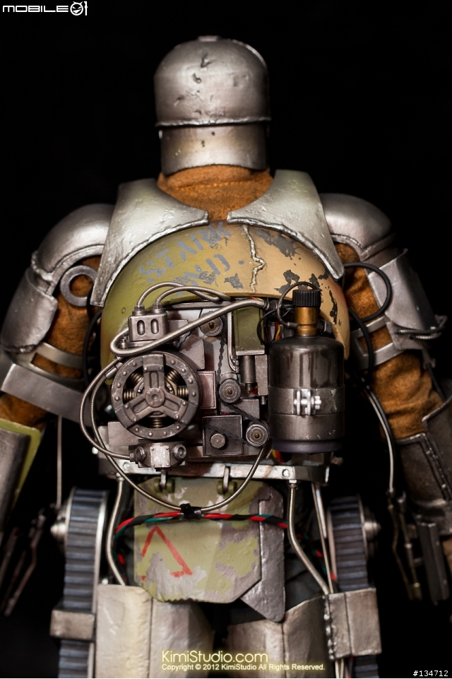 Hot Toys Iron Man Mark I 2.0 開箱－鋼鐵人123456大集合