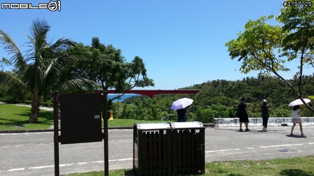 花東海岸的美景您怎能錯過呢?(S3手機照的)從台北搭太魯閣號火車到花蓮後，租機車遊花東縱谷海洋2天1夜之旅