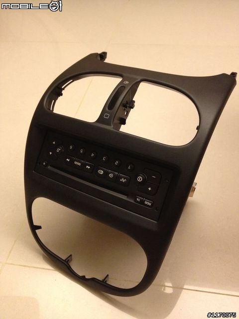 [開箱] 車用主機 for Peugeot 206