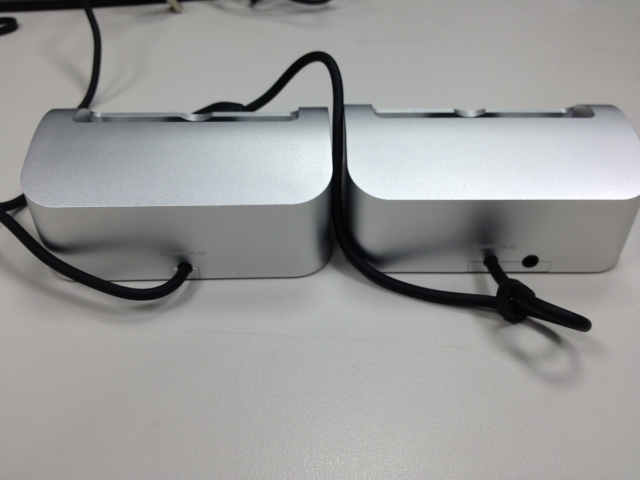 [開箱]ELEVATIONLAB iPhone Dock:一體成形全鋁的iPhone底座