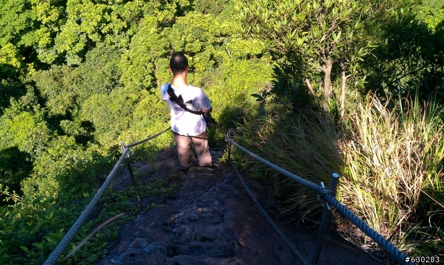 20120905 阿德背影