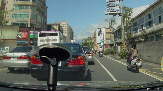 [9/26更新] 天瀚AIPTEK X3 行車紀錄器開箱分享 (含GPS干擾測試)