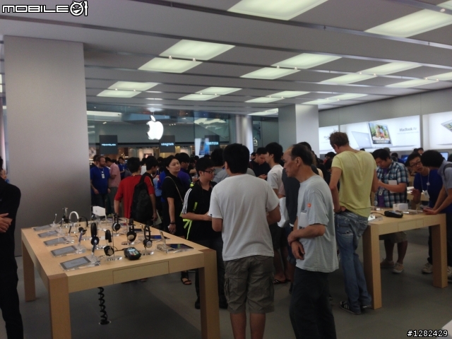 第二家Apple Store 在香港開幕 + 紀念品開箱 (圖多