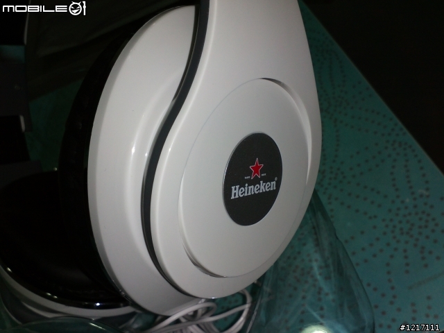 【開箱文】海尼根Heineken白色聖潮活動加購(偽)類潮牌中耳罩型耳機