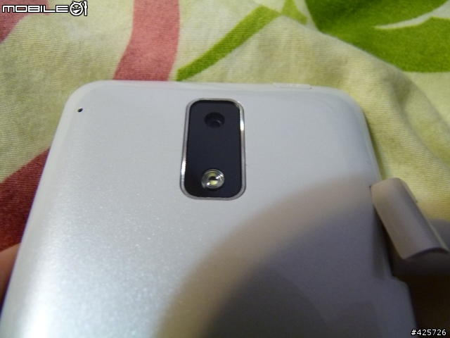 HTC J (白) 不專業開箱文