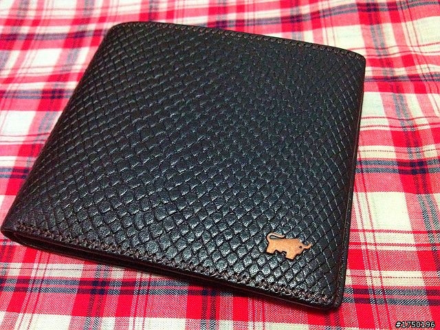 [分享] BRAUN BUFFEL 德國小金牛 短夾 125週年紀念款