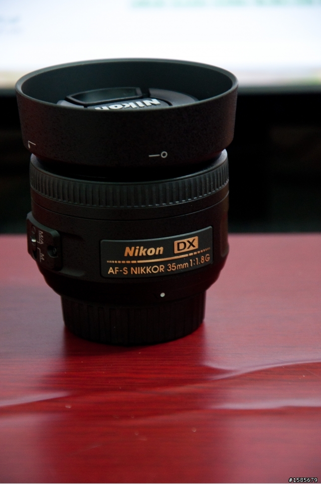[開箱] 開不膩的35mm F1.8G