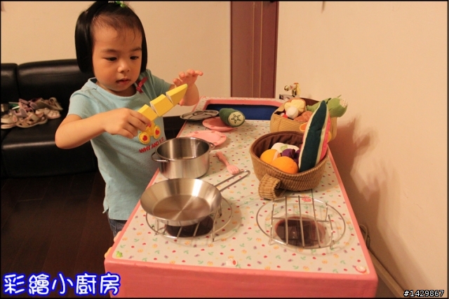[ 硬漢工作室 ] 彩繪小廚房