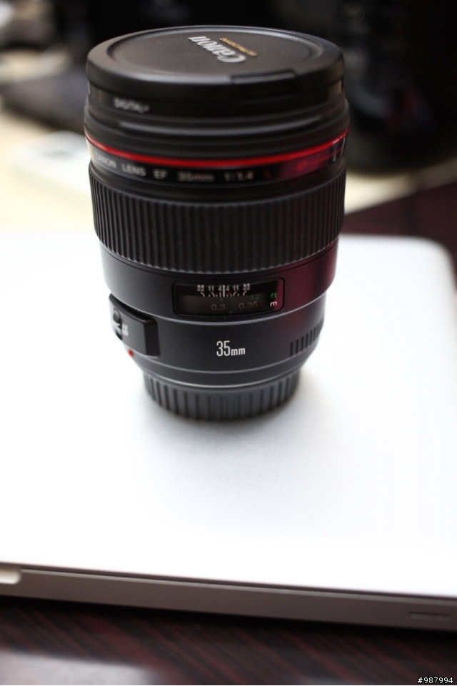 [開箱不評測] Canon 40mm f2.8 STM