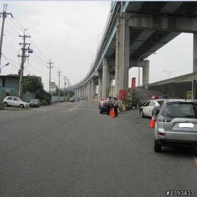 跪求2012/9/19(三)早上8:13左右，在重新橋下重新路五段221巷路口行車記錄器影片