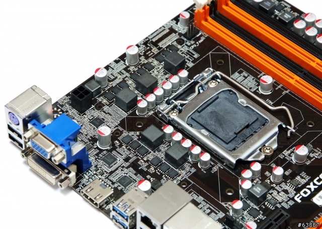 規格與用料兼具的入門級Z77 - FOXCONN Z77A-S超頻分享