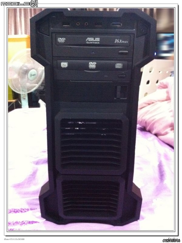 Raidmax 希洛斯 HELIOS 透側黑化中塔型機殼 開箱