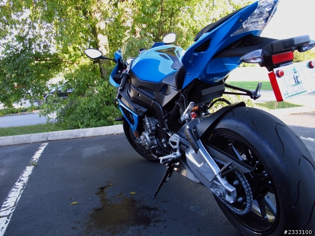 [開箱] 2012 BMW S1000RR 10/23 新增改裝