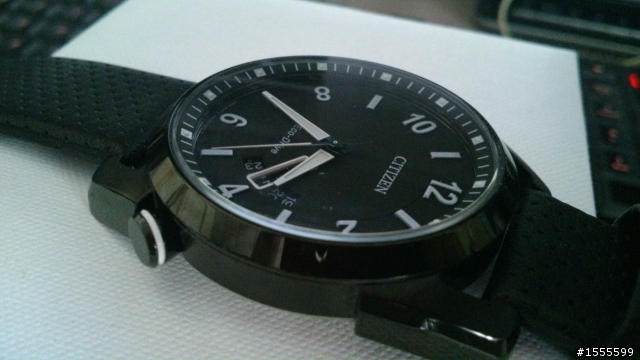 [分享] 新款CITIZEN Eco-Drive 星辰 光動能 AW0015-08E IP黑水晶玻璃皮帶腕錶 純圖開箱