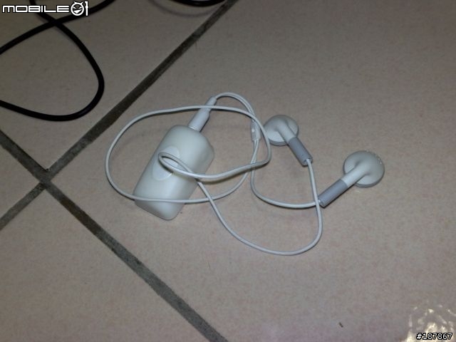 [分享]100%抗風切的行車耳機 H401 骨傳導藍牙耳機~~