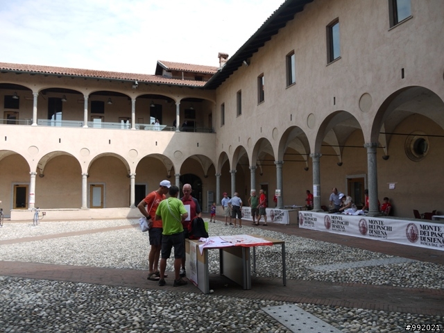 歐洲最長距離單車挑戰活動1001 Miglia Italia 1600K