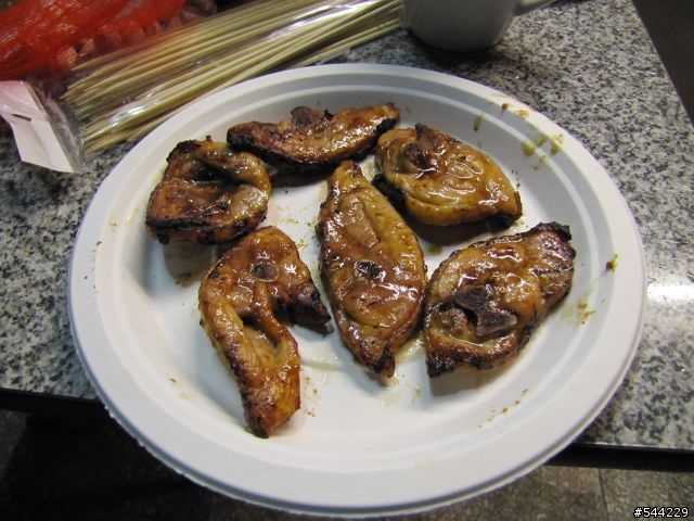 中秋烤肉也可以玩開箱-厚道張海賊團烤肉組