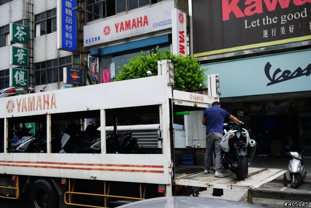2012YAMAHA T-MAX530 全面到港...
