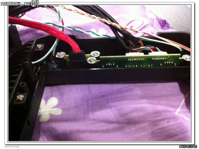 Raidmax 希洛斯 HELIOS 透側黑化中塔型機殼 開箱
