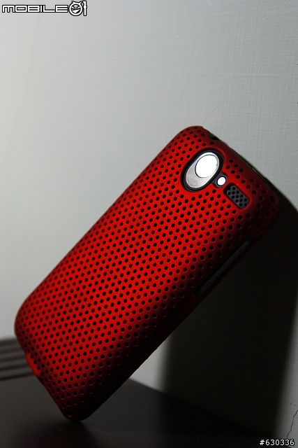 [開箱] HTC J 紅的明顯!