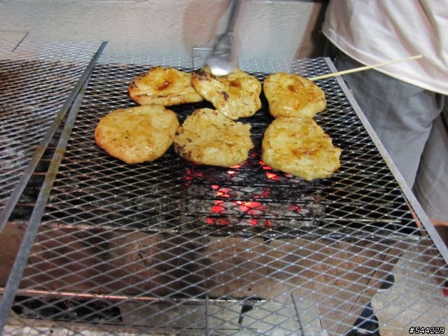 中秋烤肉也可以玩開箱-厚道張海賊團烤肉組