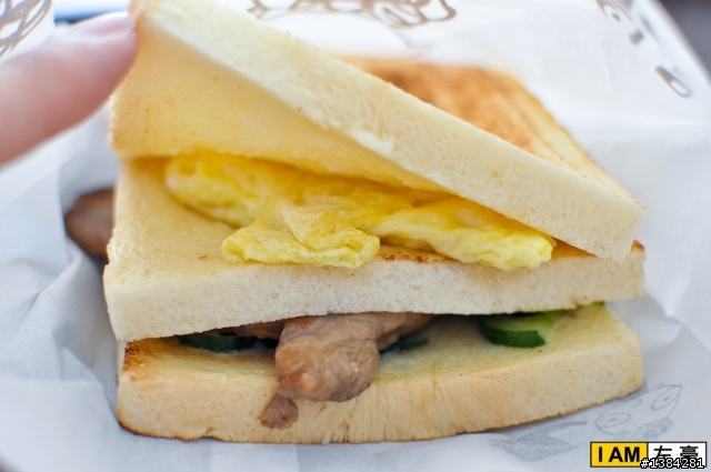 [食記] 喜得炭火燒三明治  (早餐篇)