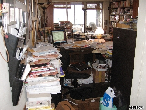 這樣的書桌算亂嗎??