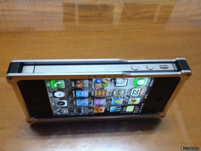 請大家秀出iphone外殼或鋁框吧