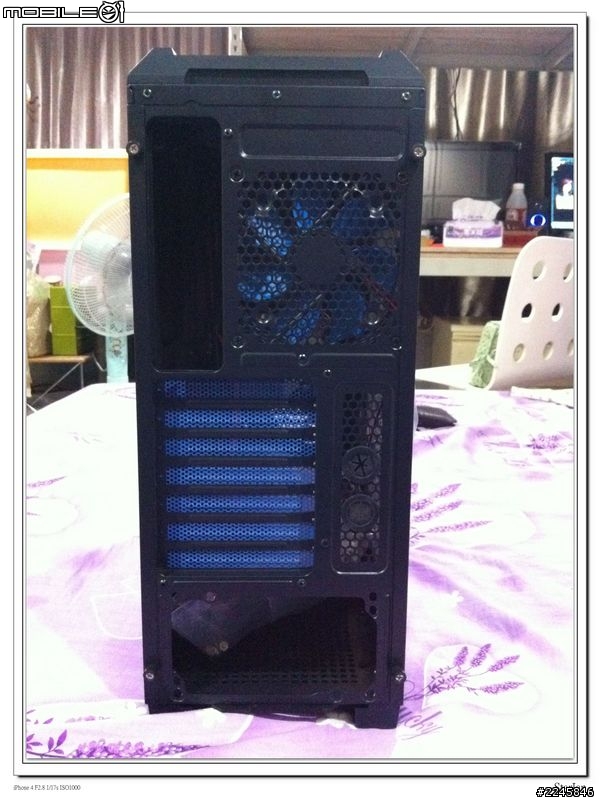 Raidmax 希洛斯 HELIOS 透側黑化中塔型機殼 開箱