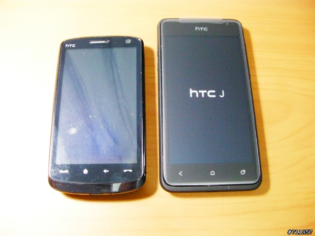 我的 HTC J (沉黑款)