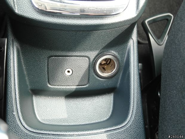 Ford Fiesta開回家囉~