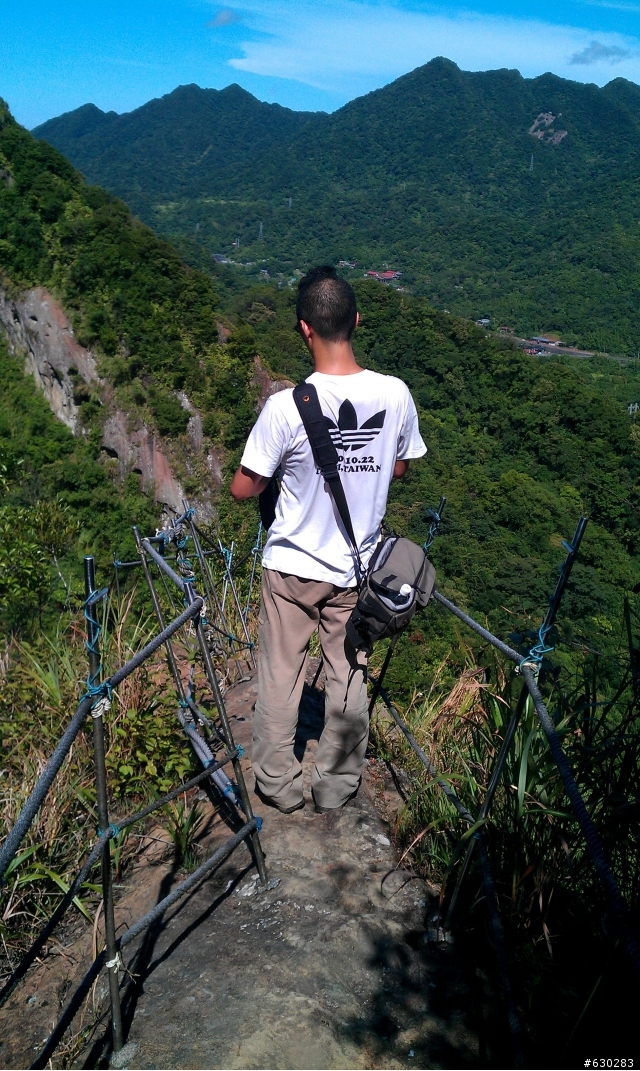 20120905 阿德背影