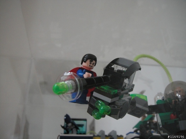 [分享] 床頭櫃上的LEGO~並請各位指點