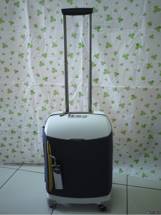 [開箱]新秀麗Samsonite Litesphere 系列～超輕量行李箱