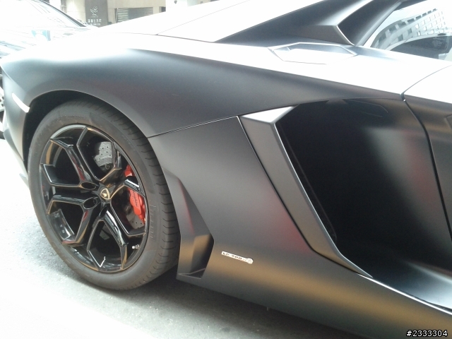 藍寶堅尼大牛消光黑Lamborghini Aventador LP700-4