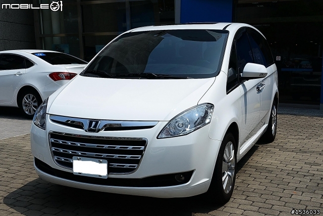 白色車萬歲：只是需要常洗車，感覺很累！