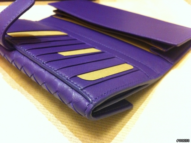 【開箱】VIOLET INTRECCIATO NAPPA CONTINENTAL WALLET 最新紫色長夾