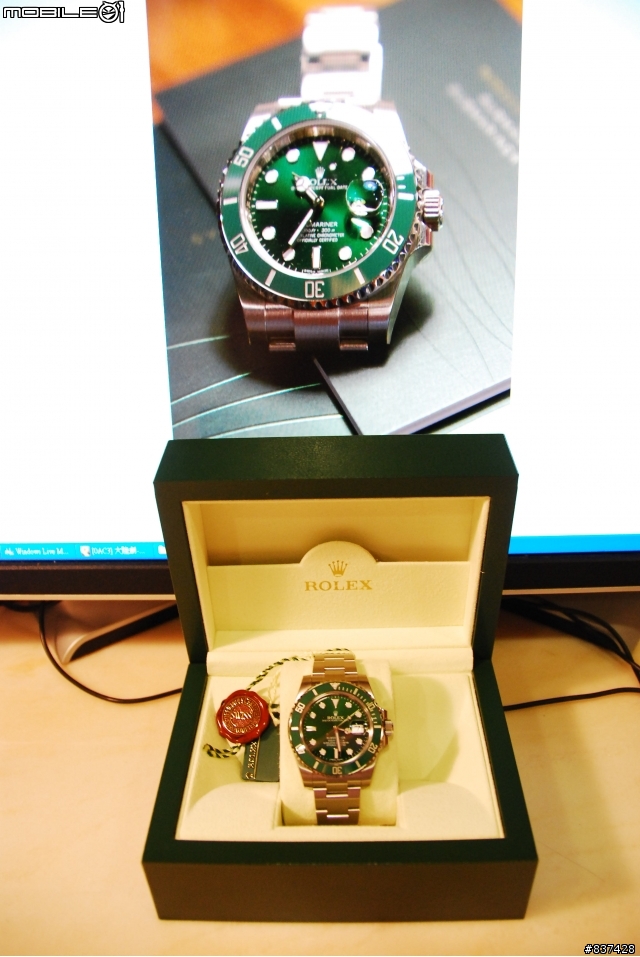Submariner  date  116610LV
