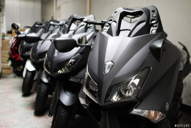 2012YAMAHA T-MAX530 全面到港...