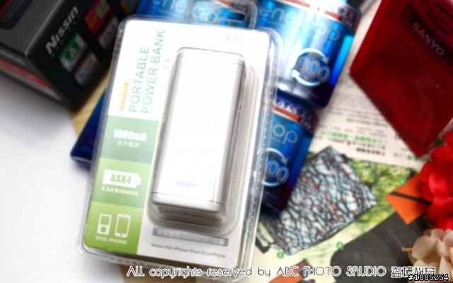 三洋SANYO移動電源SYPP-E400+eneloop低自放電池【開箱測試】