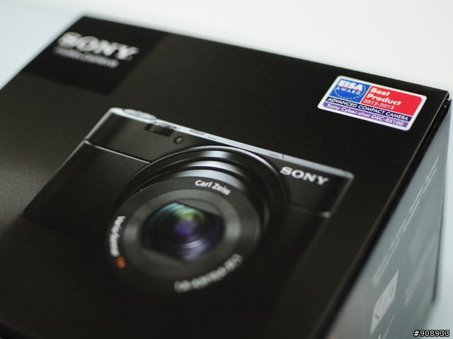 [開箱] 擁有1.0吋CMOS以及蔡頭的Sony DSC-RX100