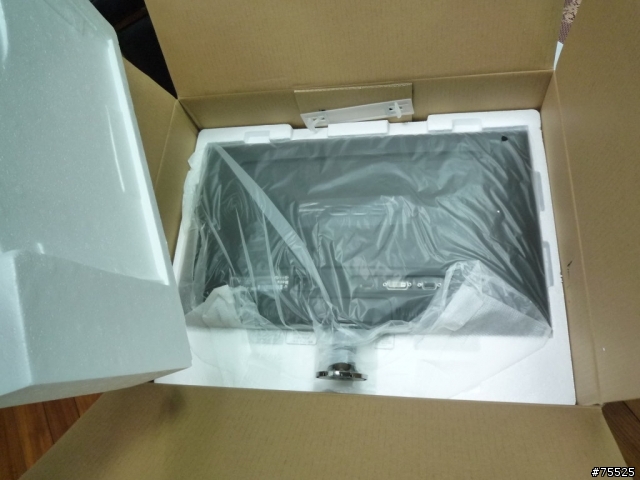 [開箱]ASUS VS228H(23P)