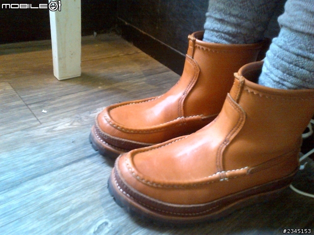 RUSSELL MOCCASIN分享