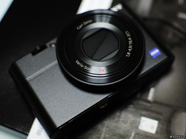[開箱] 擁有1.0吋CMOS以及蔡頭的Sony DSC-RX100