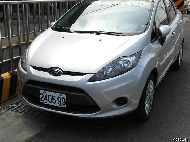 Ford Fiesta開回家囉~