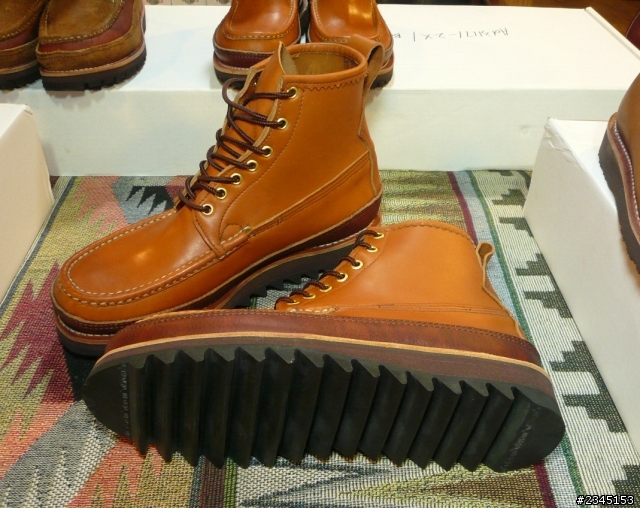 RUSSELL MOCCASIN分享